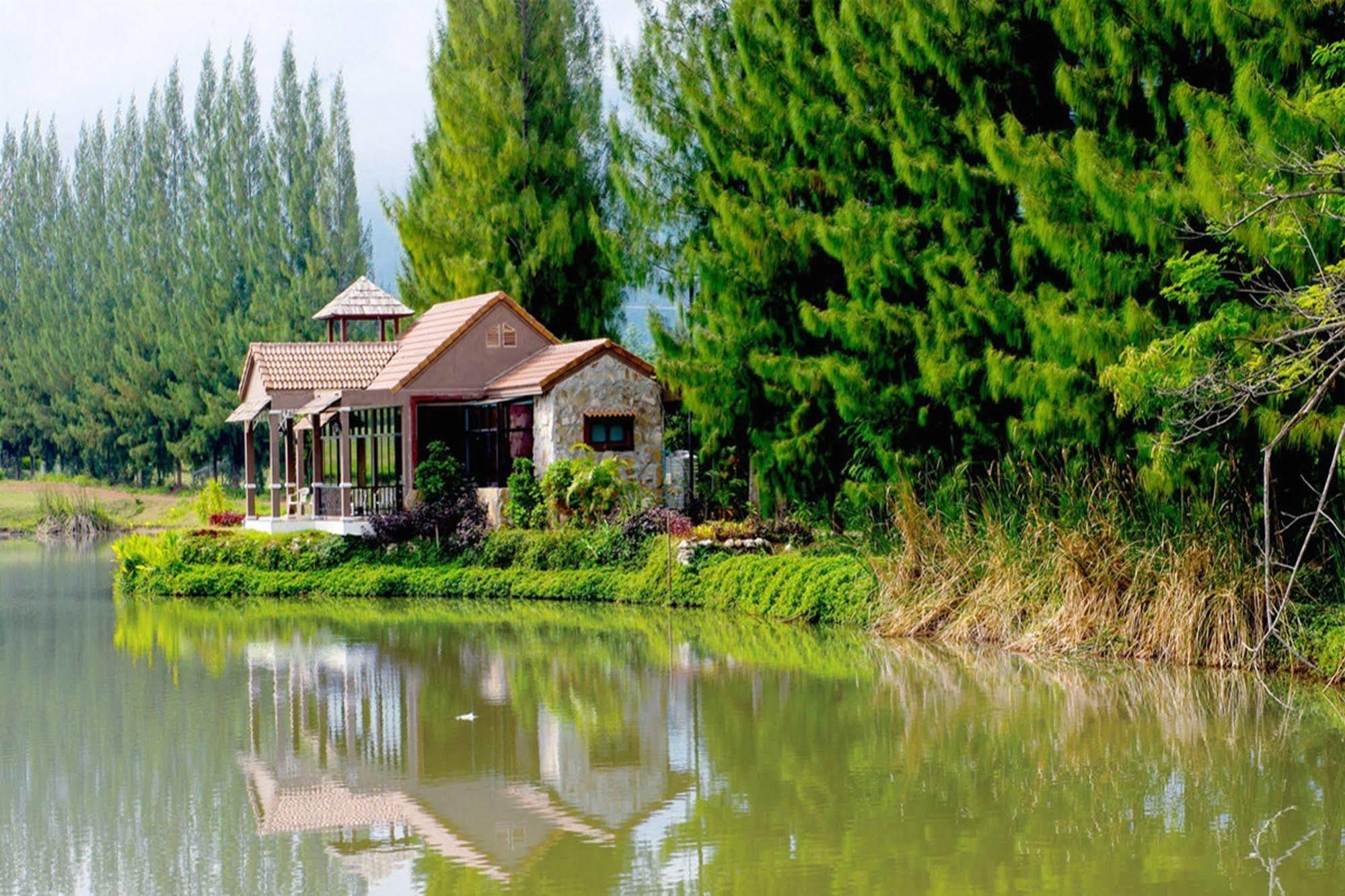 Chateau De Khaoyai Hotel & Resort Pakchong Exterior photo